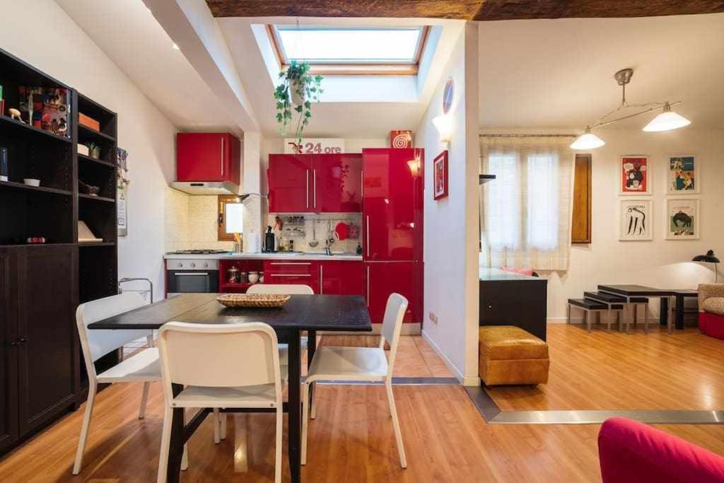 Cozy Apartment In Borgo Dei Greci Firenze Bagian luar foto