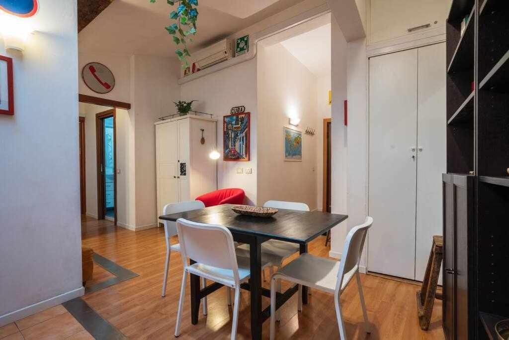 Cozy Apartment In Borgo Dei Greci Firenze Bagian luar foto