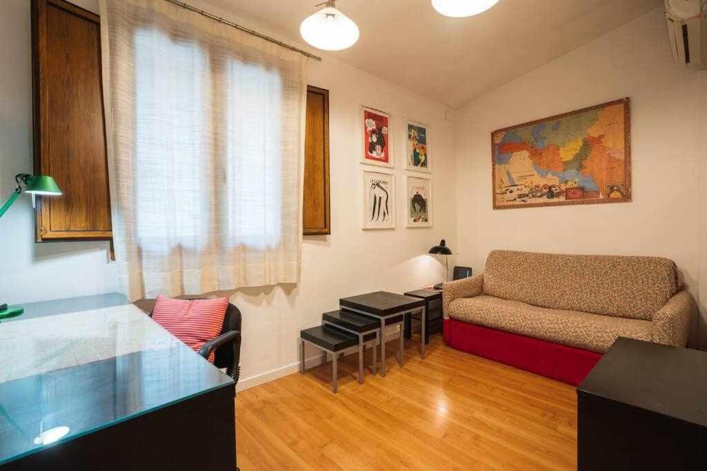 Cozy Apartment In Borgo Dei Greci Firenze Bagian luar foto